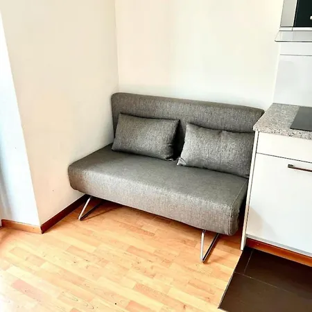 2 Center Flats With Balcony - Hildab * Zurigo