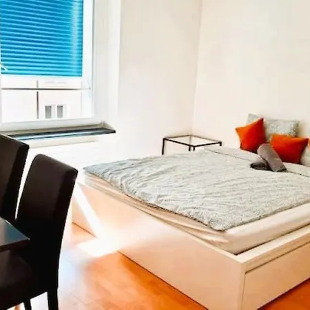 2 Center Flats With Balcony - Hildab Appartamento